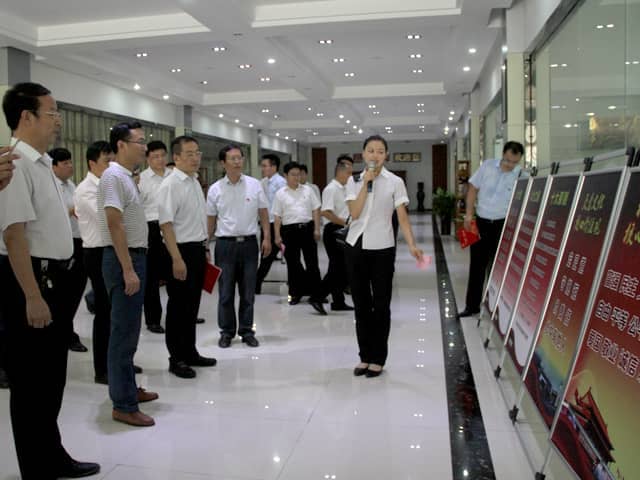 梁山县委常委、组织部部长王建一行莅临星空真人机械调研