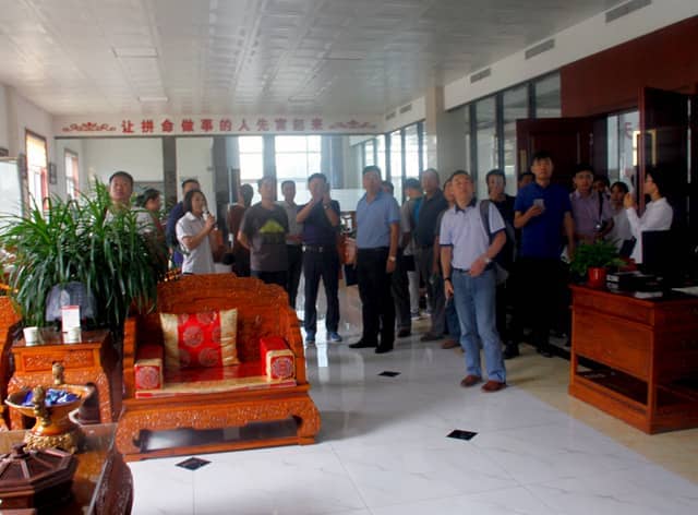 安徽省墙材协会会议暨装配式建筑研讨会在星空真人机械圆满召开