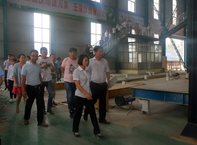 安徽省墙材协会会议暨装配式建筑研讨会在星空真人机械圆满召开