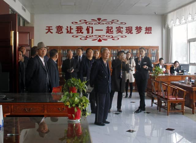 兖州区人大、政协领导莅临星空真人机械参观考察