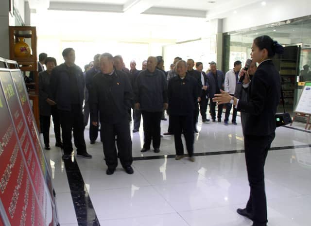 兖州区人大、政协领导莅临星空真人机械参观考察