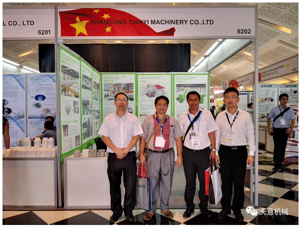 星空真人机械亮相2018年印度尼西亚（东南亚）混凝土展