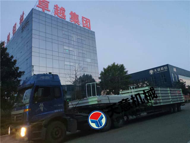 国庆时节星空真人机械发货忙