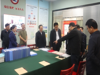 倾听基层声音 助力高质量立法丨省人大法制委调研组到星空真人机械基层立法联系点开展立法调研