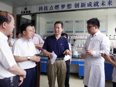 山东省知识产权局协调管理处处长吕宝礼一行领导莅临星空真人参观调研