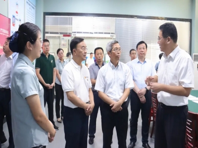 全国人大常委会预算工委副主任夏光调研星空真人机械