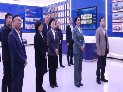 任城区政协党组书记、主席李翠玲一行 莅临星空真人机械调研指导