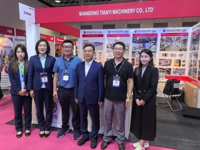 星空真人机械董事长刘洪彬率团亮相ARCHIDEX 2025 以创新装备赋能东南亚绿色建筑市场