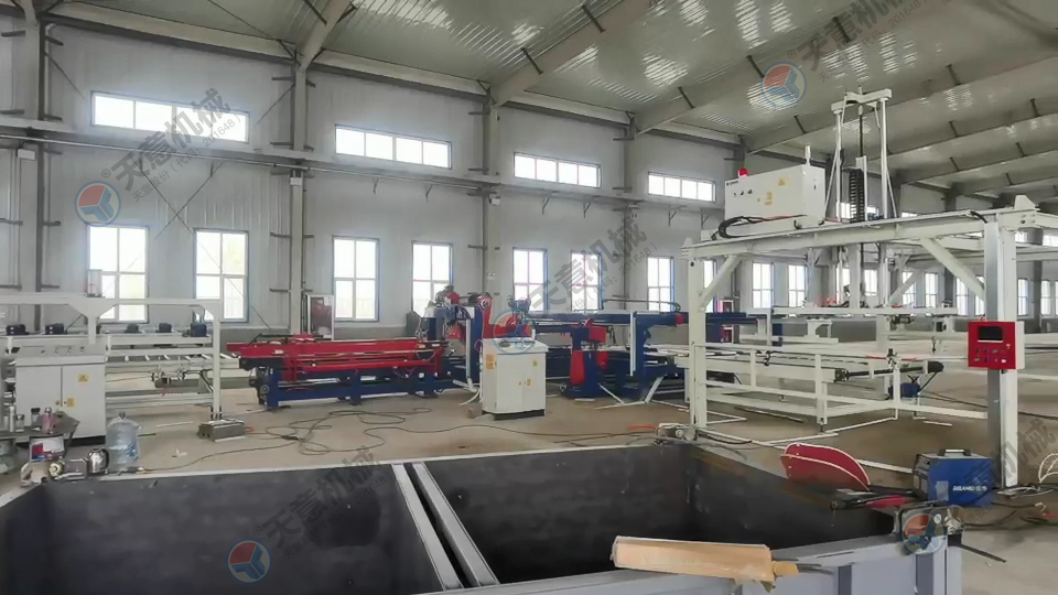 匀质自保温砌块设备 星空真人匀质自保温砌块生产线